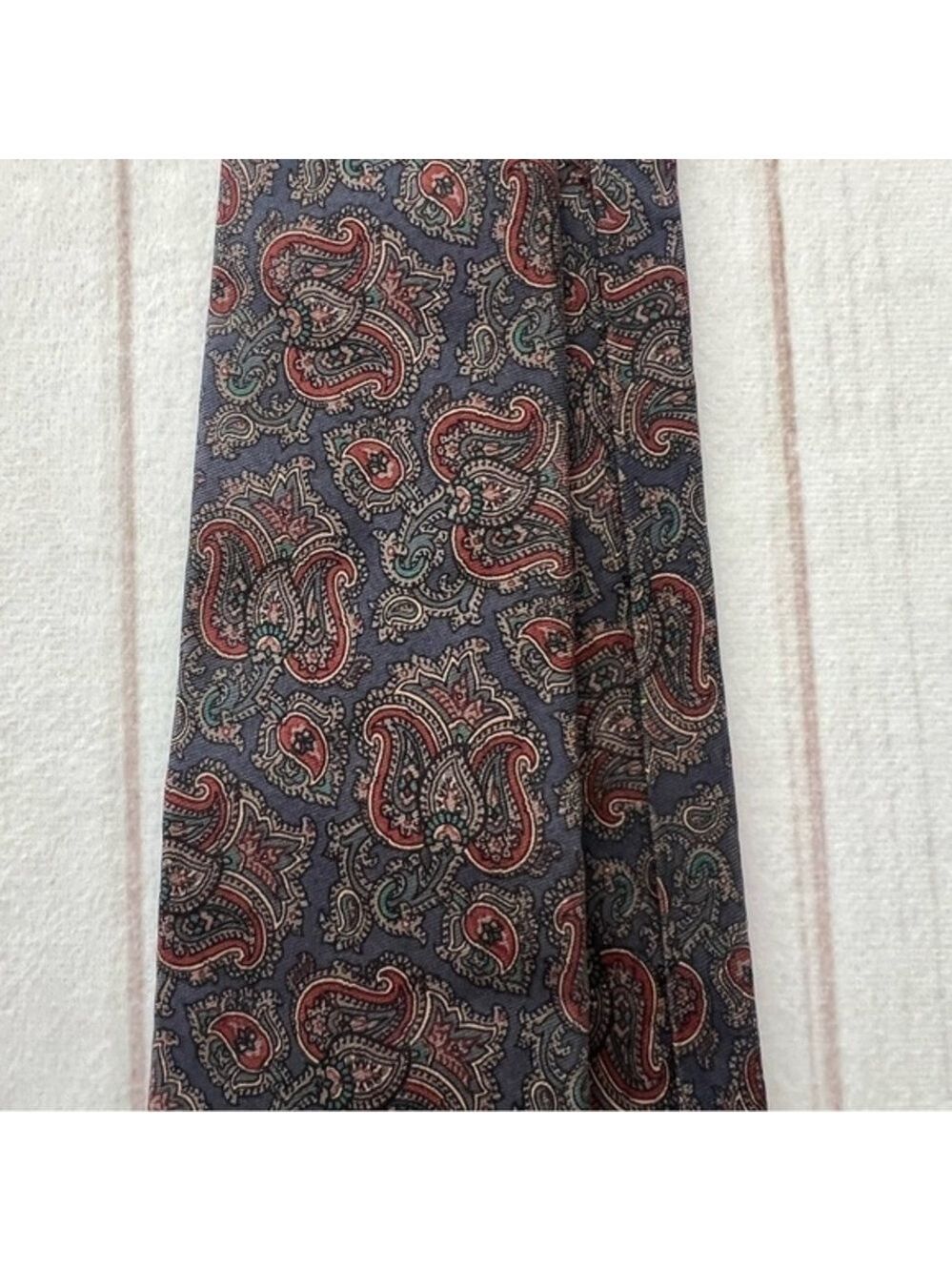 Brooks Brothers Makers Men’s Paisley All Silk Tie